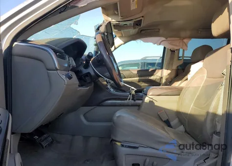 2015 Chevrolet Tahoe C1500 Lt z USA, uszkodzony, nr VIN 1GNSCBKC0FR620264